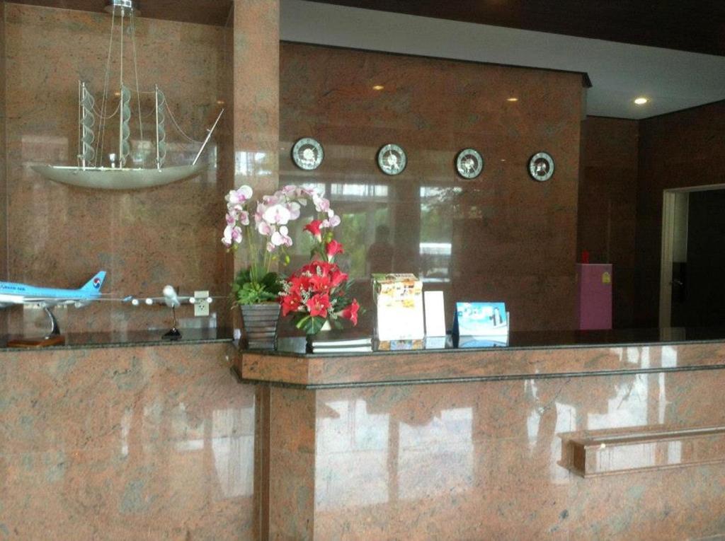 Hotel Kan Kanchanaburi Exterior foto