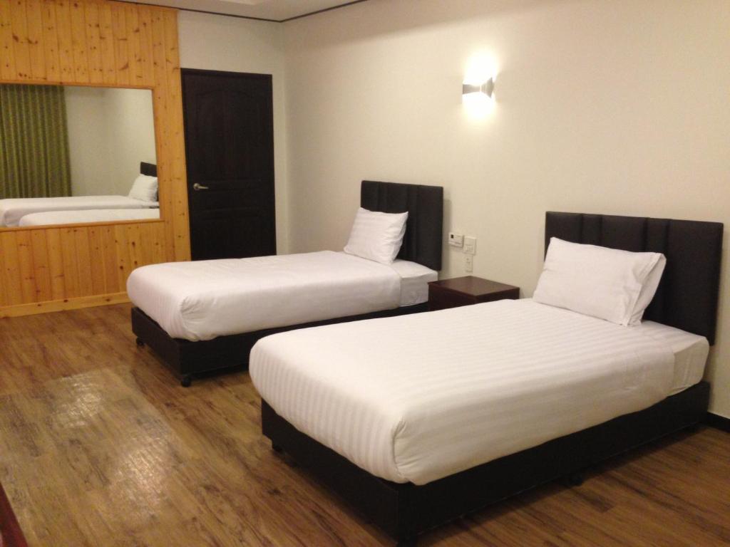 Hotel Kan Kanchanaburi Zimmer foto
