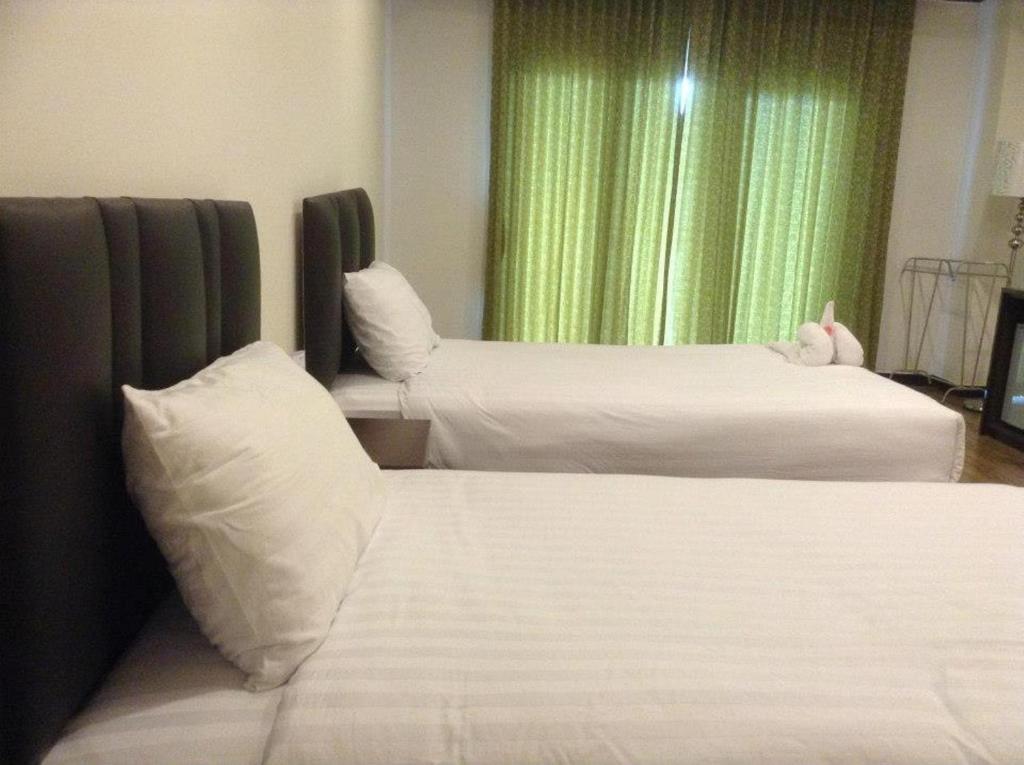 Hotel Kan Kanchanaburi Zimmer foto